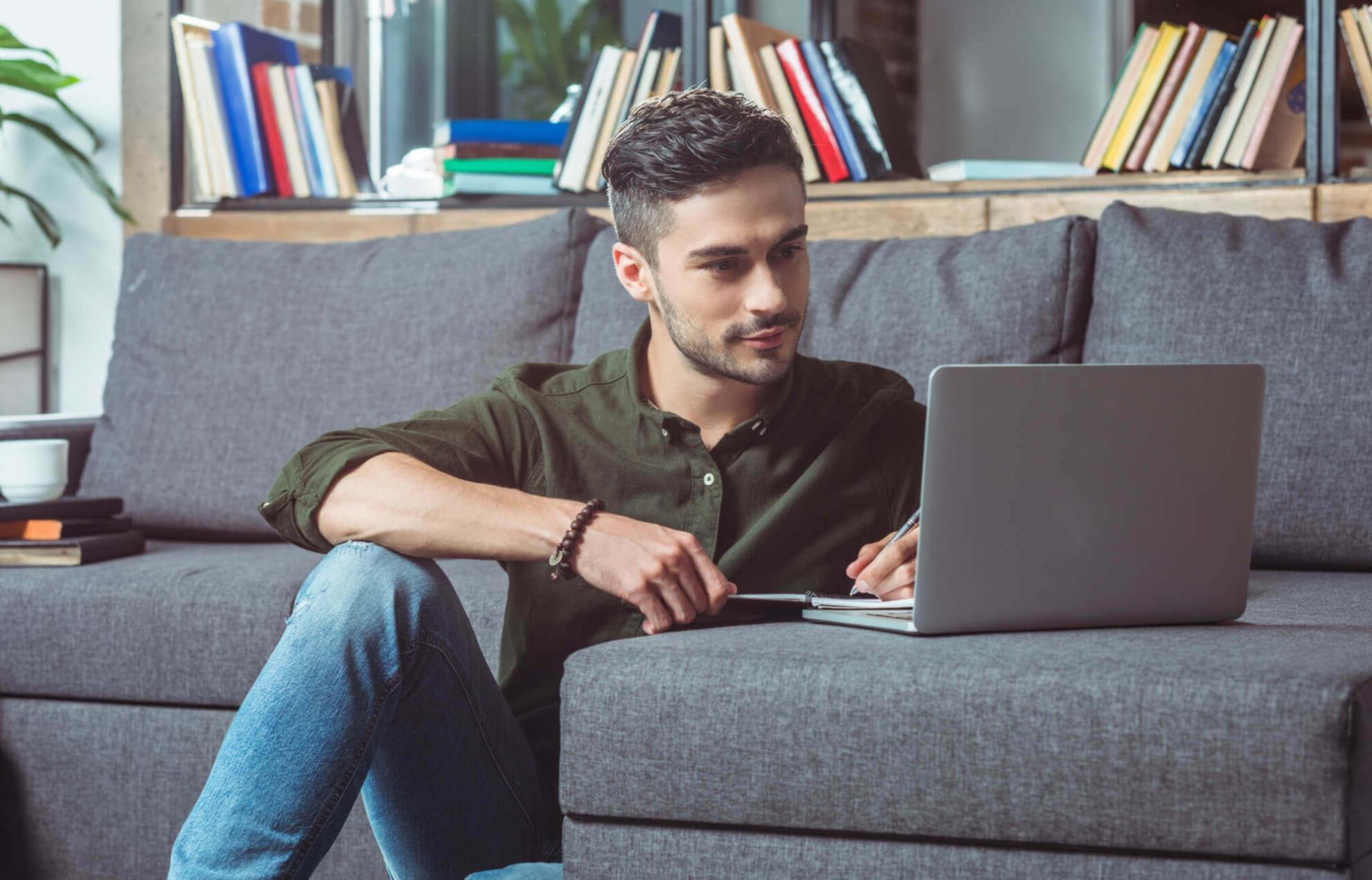 SEO içerik stratejisi çalışma ortamı